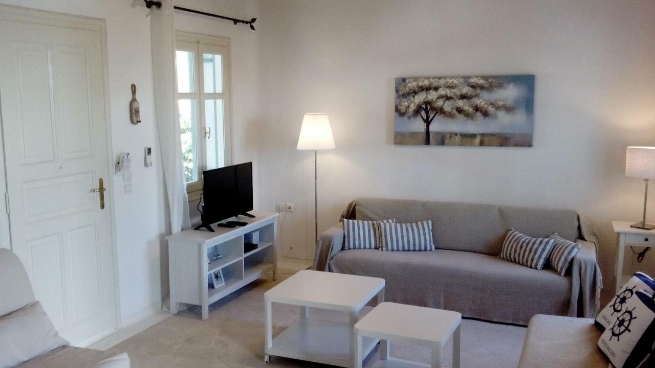オルノスMykonian Aroma Houseアパートメント エクステリア 写真
